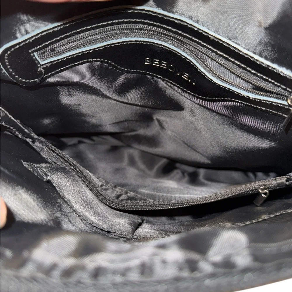 beeover stylish black